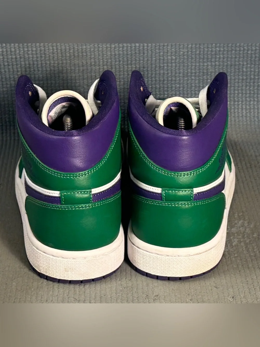Nike Air Jordan 1 Mid 